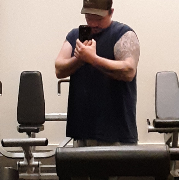 Meet your Posher, Joshua - Picture 1 of 1